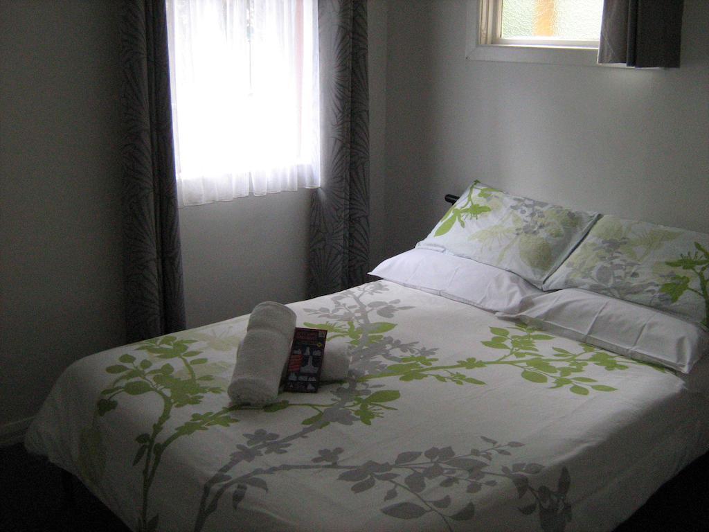 Kookaburra Inn Brisbane Phòng bức ảnh